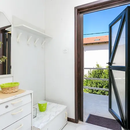 With A Parking Space Kastel Luksic, - 22469 Apartamento *