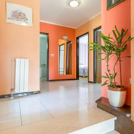 With A Parking Space Kastel Luksic, - 22469 * Kaštela